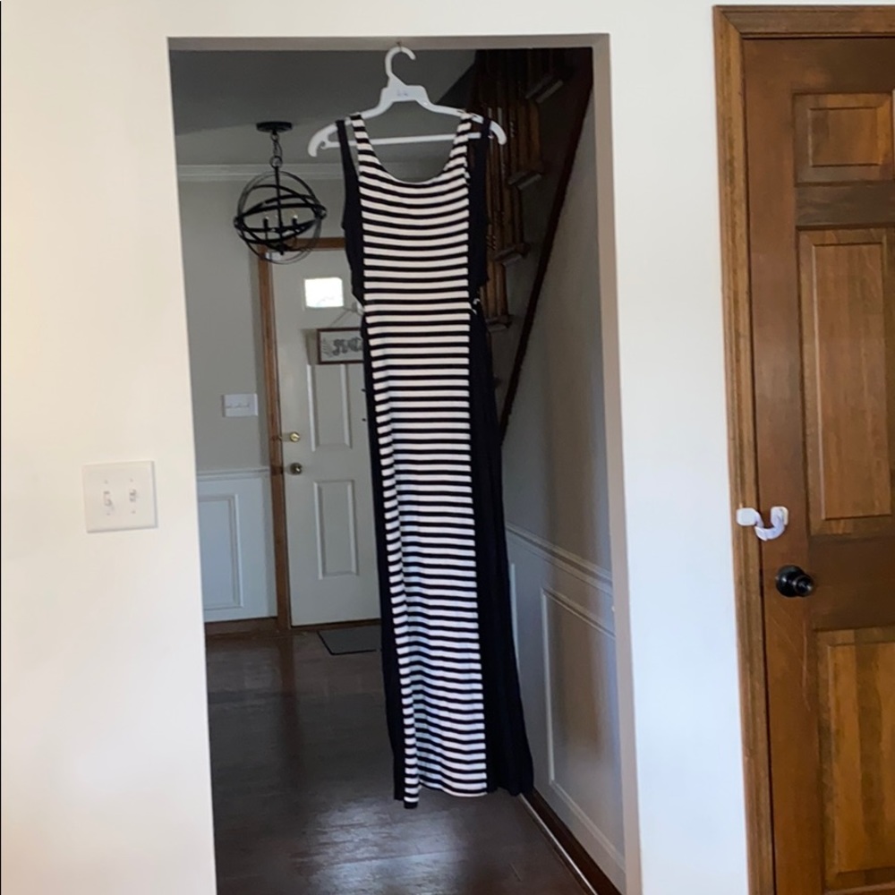 Extremely flattering maxi